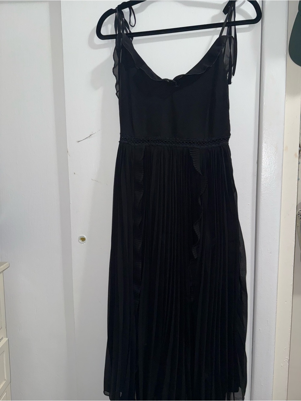 Lulu's Black Pleated Midi Dress with Tie Straps